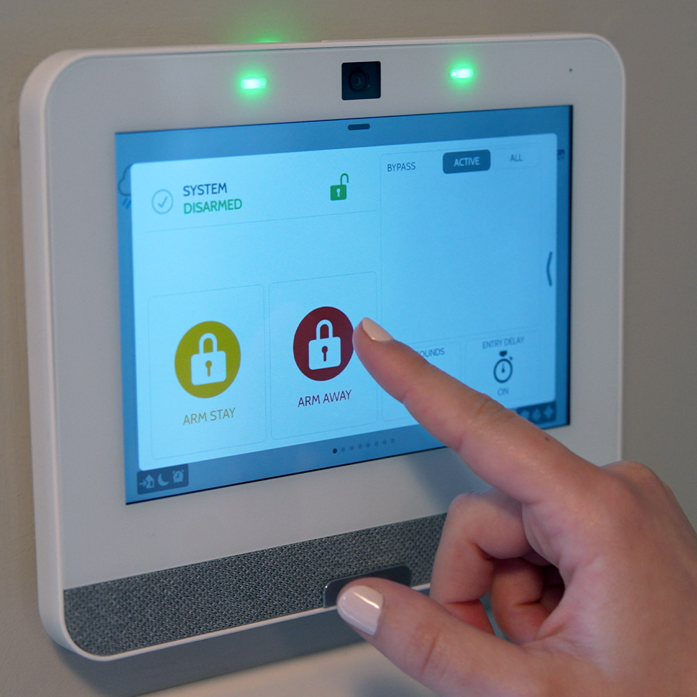 Guardian Protection IQ4 panel arming screen