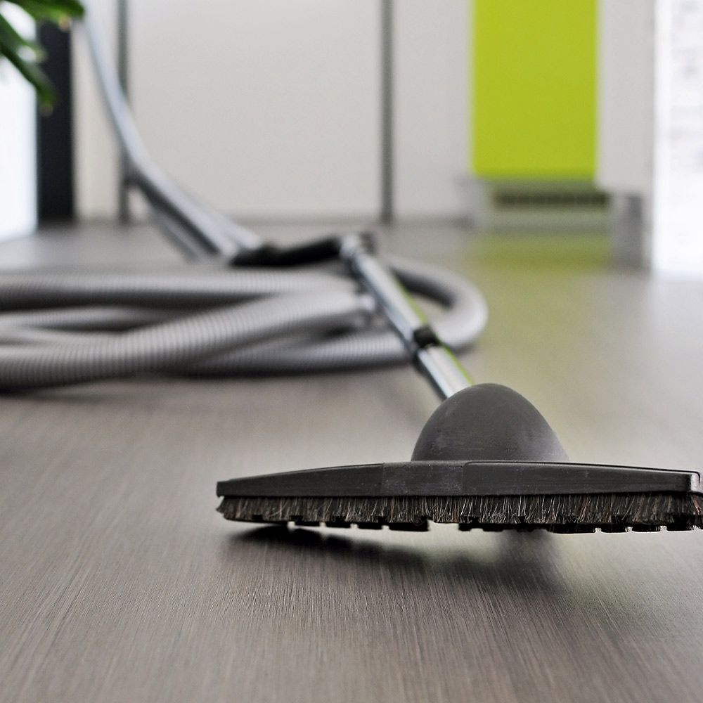 Cleaning device that uses Guardian Protection's convenience system